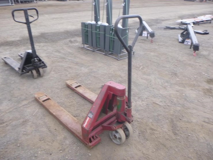 dayton-3w094b-pallet-jack-image-4