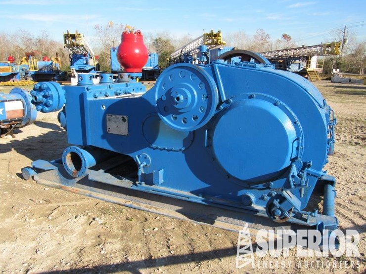 (1-60)-bomco-f-800-triplex-mud-pump,-w/-forged-st...-image-1