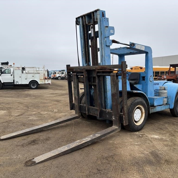 Hyster H300A Forklift