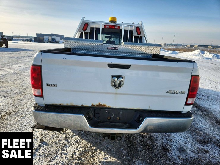 2012-dodge-1500-image-8