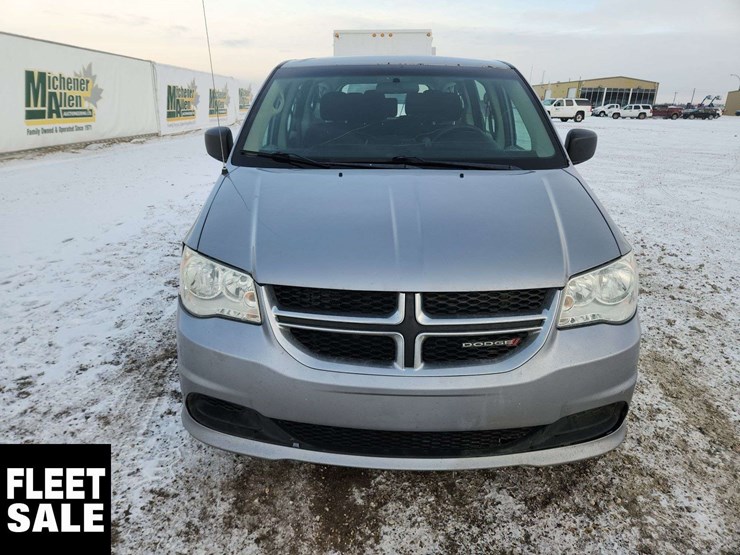 2013-dodge-grand-caravan-se-image-9