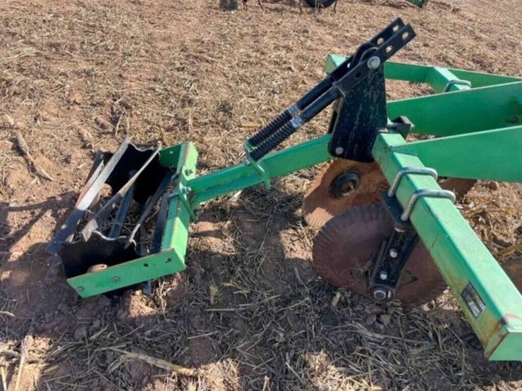 bb-3pt,-pivot-tract-disc-image-3