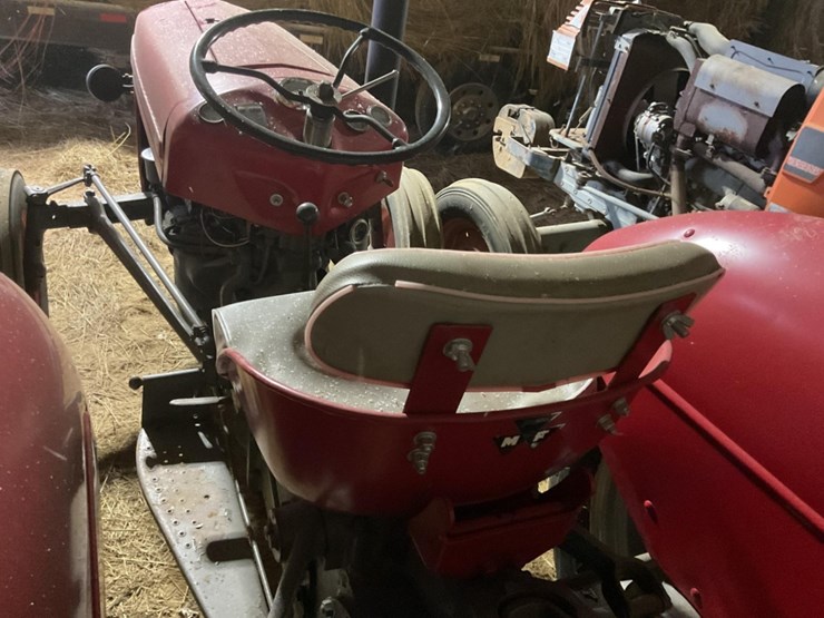 massey-ferguson-35-image-8