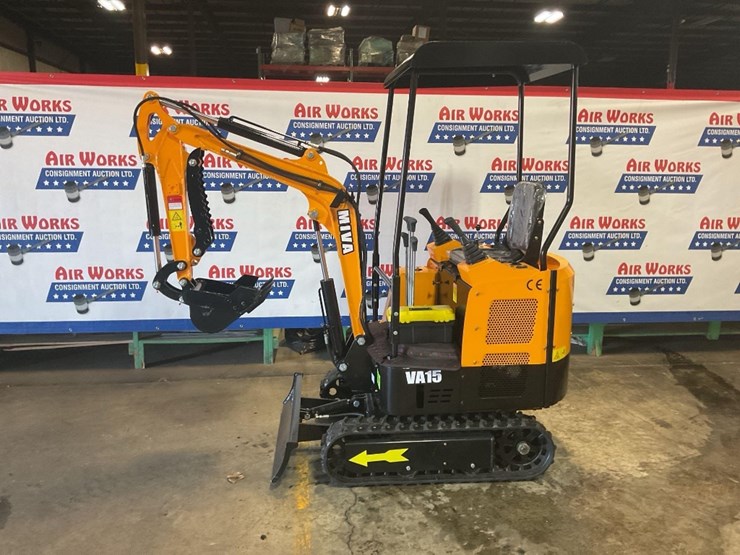 (inv.50033)-new-unused-miva-va15-mini-excavator,-13.5-hp-gas-engine,-aux.-hydraulics,-15"-bucket,-image-1