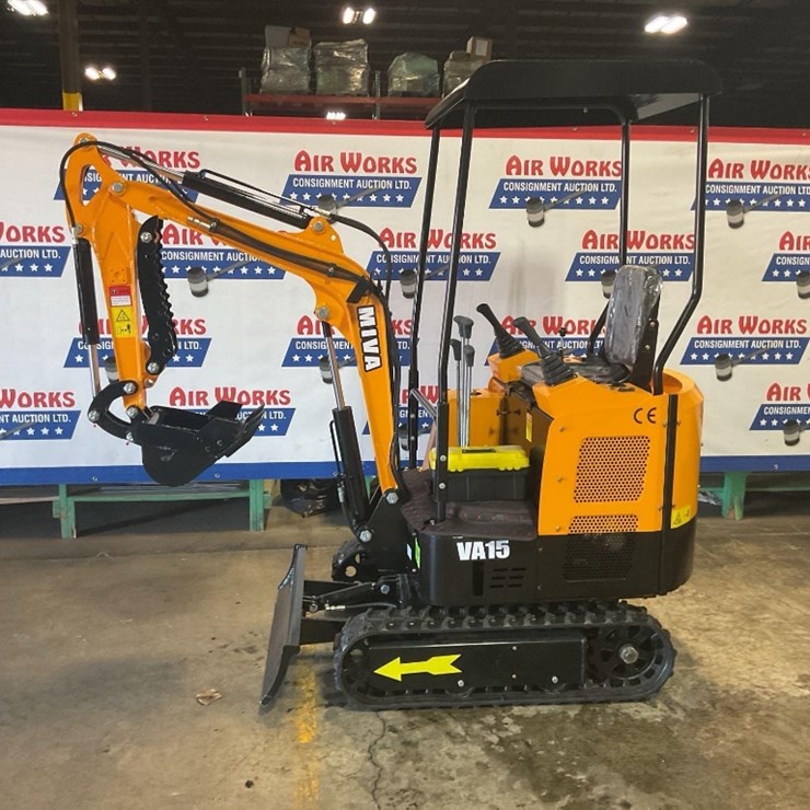 (Inv.50033) New Unused MIVA VA15 Mini Excavator, 13.5 Hp Gas Engine, Aux. Hydraulics, 15" Bucket,
