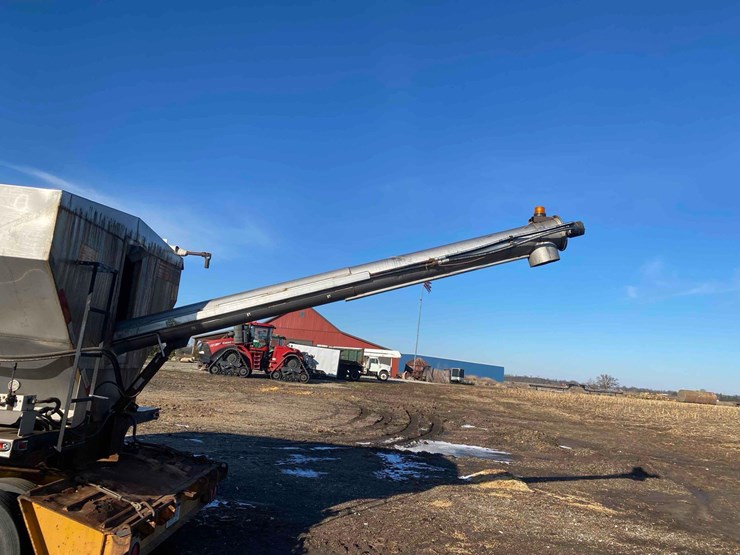 adams-ss-fertilizer-bed-image-2