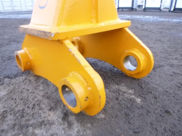 caterpillar-305-image-5