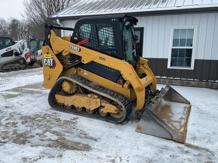 2021-caterpillar-259d3-image-2
