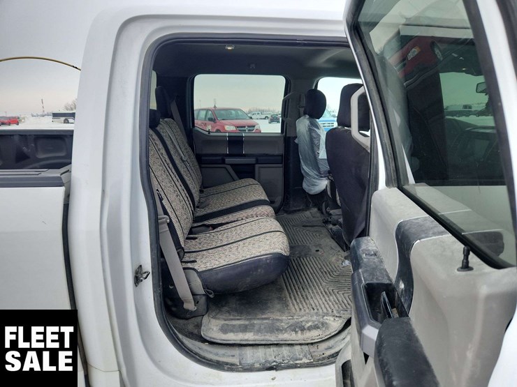 2020-ford-f150-image-29