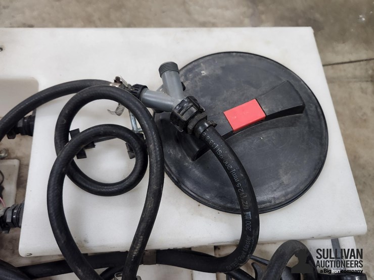 country-way-40-gal-sprayer-tank-image-11