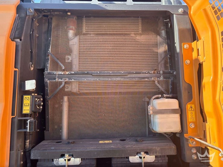 2022-case-cx220e-hydraulic-excavator-image-12