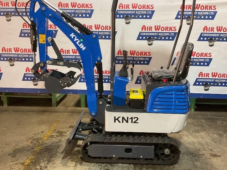 (inv.50010)-new-unused-kylin-kn12-mini-excavator,-14-hp-gas-engine,-manual-thumb,-16"-bucket,-blade-image-11