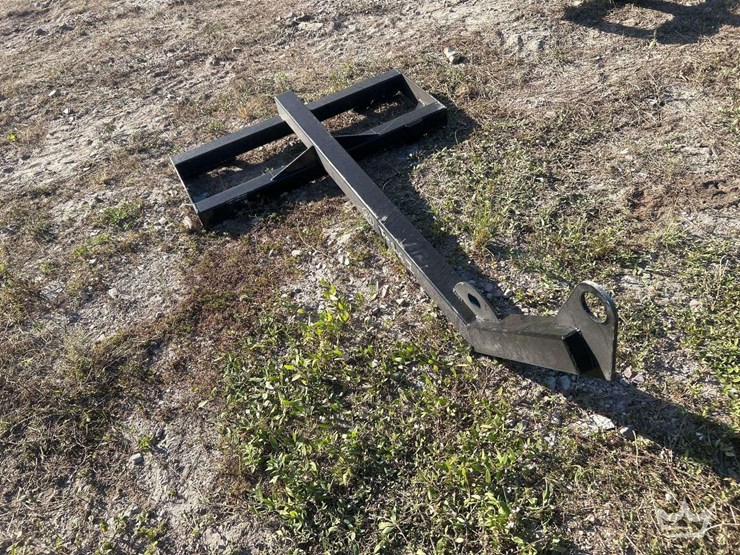 tree-boom-skid-steer-attachment-image-1