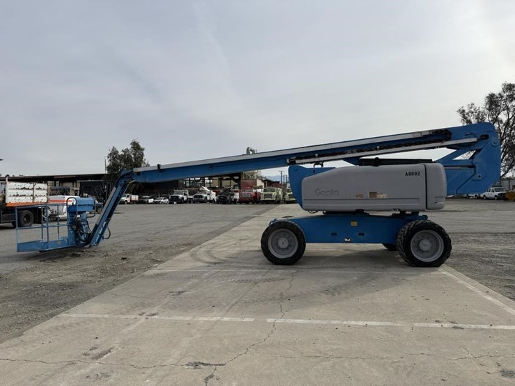 genie-s-80j-boom-lift-image-7