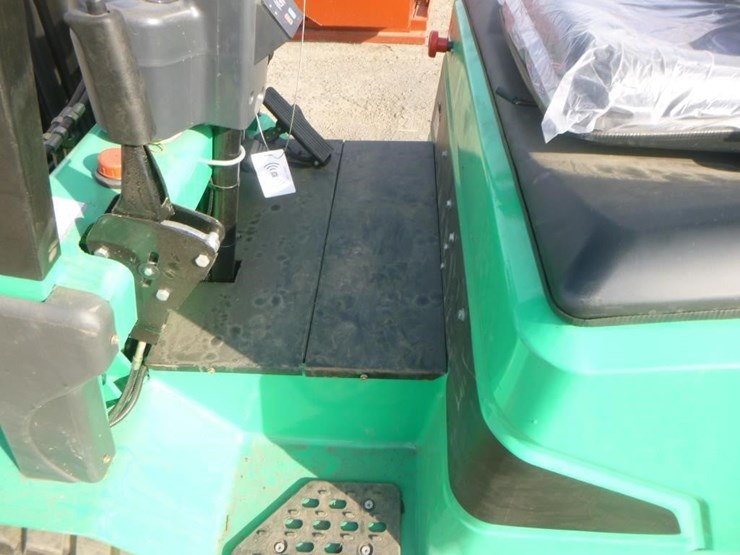 sdlool-d15-forklift-image-11