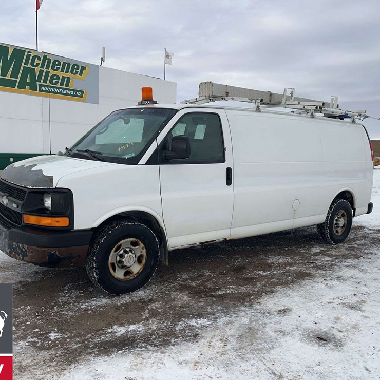 2010 CHEVROLET EXPRESS 3500