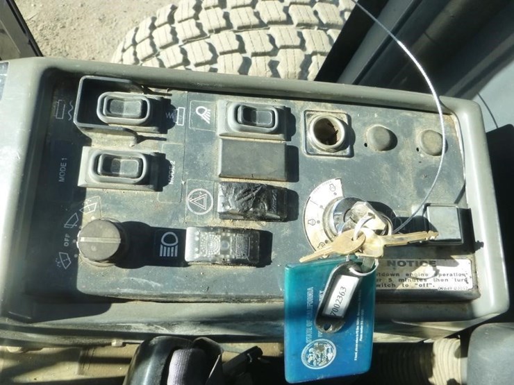 2006-komatsu-gd555-3c-image-17