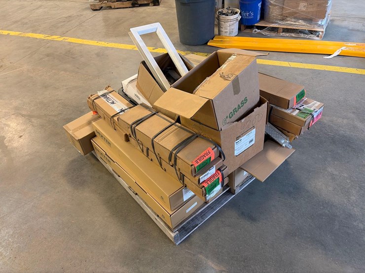 assortment-of-door-hardware-and-curtain-rods-image-4