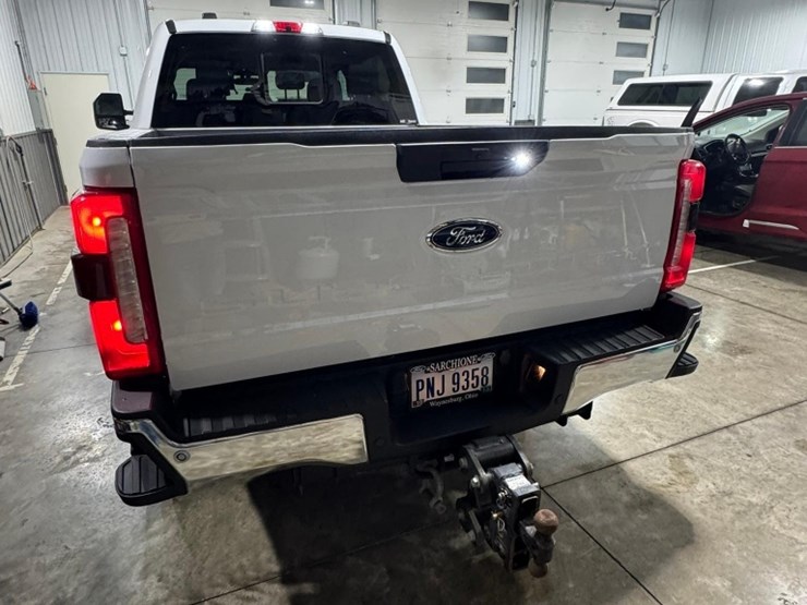 2024-ford-f250-image-5