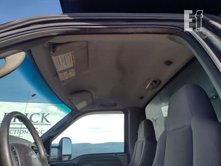 06-ford-truck^title^-image-19