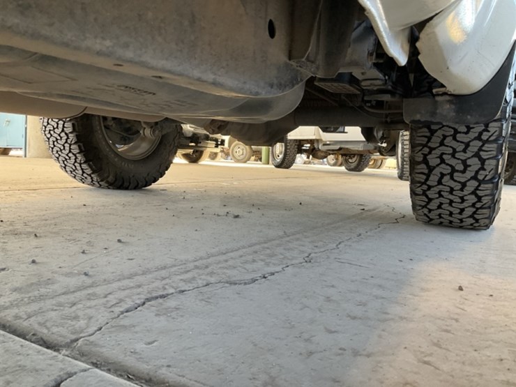 2017-nissan-frontier-image-26