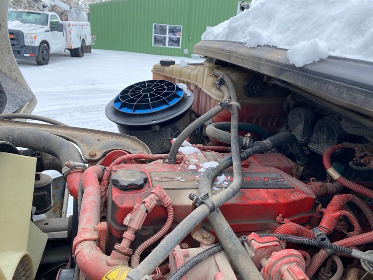 2019-freightliner-m2-curtain-side/box-truck-image-36