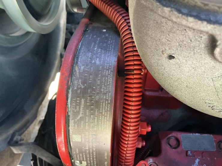 2018-peterbilt-520-image-22