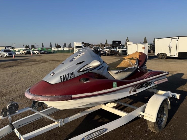 2000-unknown-trailer-image-1