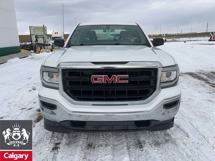 2017-gmc-sierra-1500-image-9