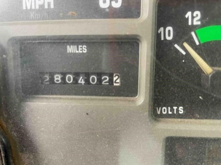 1994-international-dump-truck-image-23