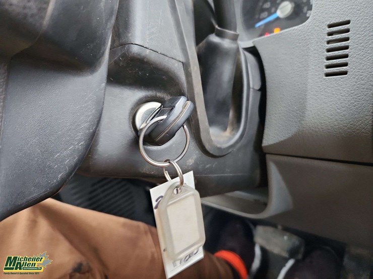 2012-ford-f550-image-25