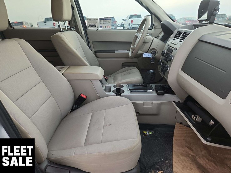 2011-ford-escape-xlt-image-25