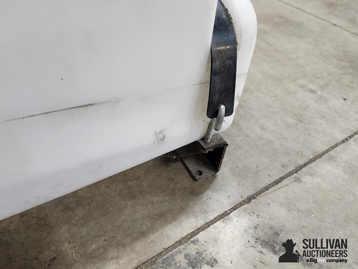 country-way-40-gal-sprayer-tank-image-18