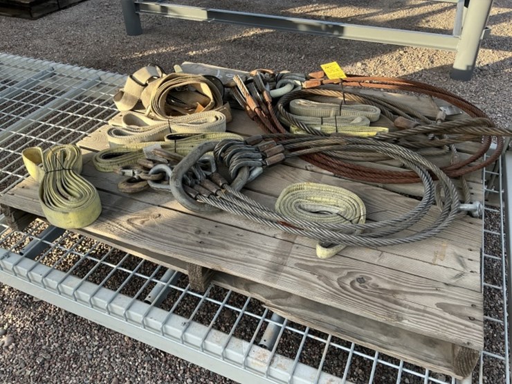 pallet-of-asst-lifting-straps-and-cables-image-4