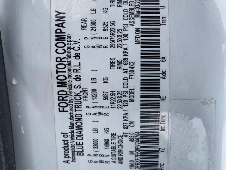 2015-ford-f750-image-39