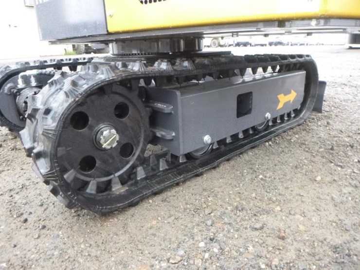 agt-mx12rx-hydraulic-excavator-image-28