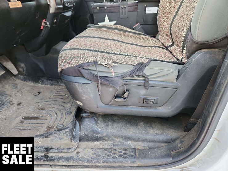 2014-ram-5500-4x4-s/a-service-truck-image-44