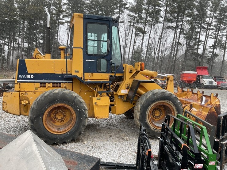 komatsu-wa180-image-2