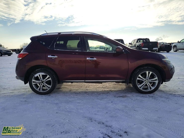 2011-nissan-murano-image-8