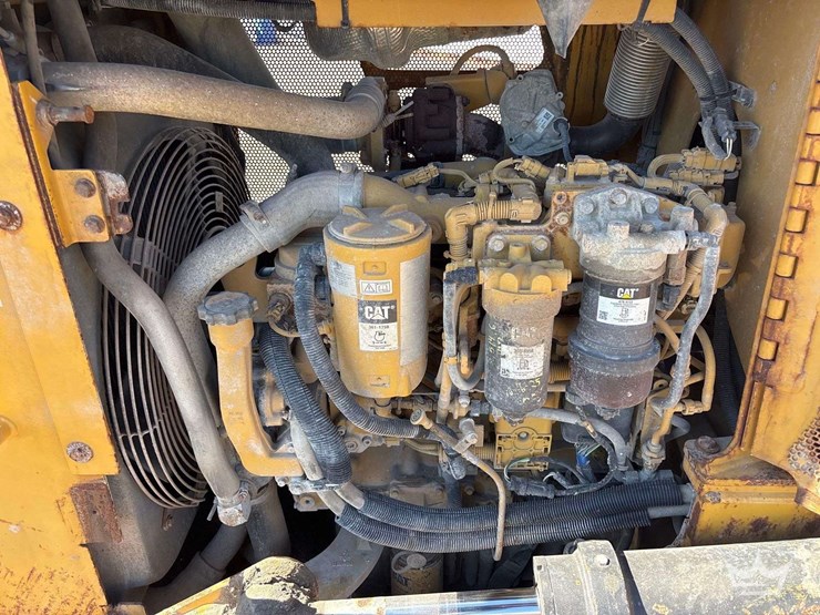 2019-caterpillar-d5k2-lgp-image-7