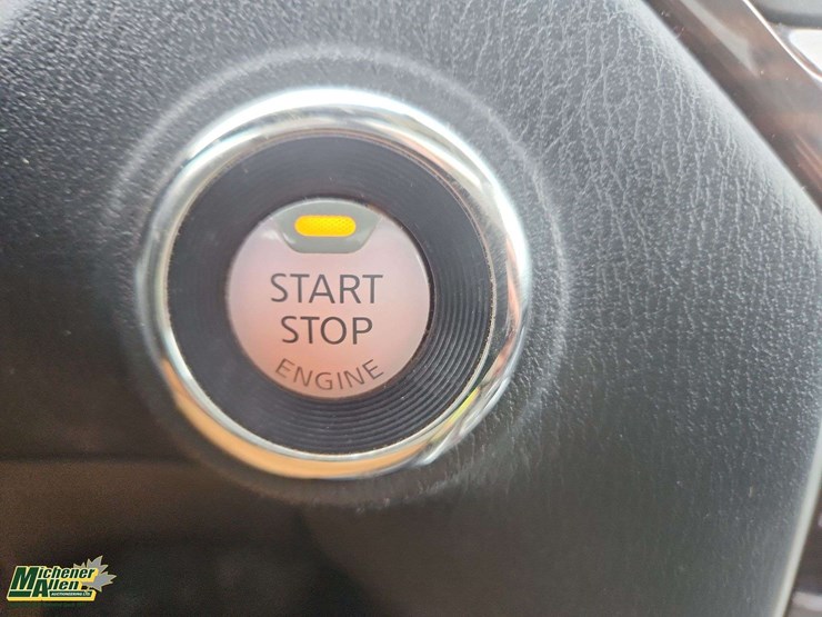 2015-nissan-pathfinder-image-27