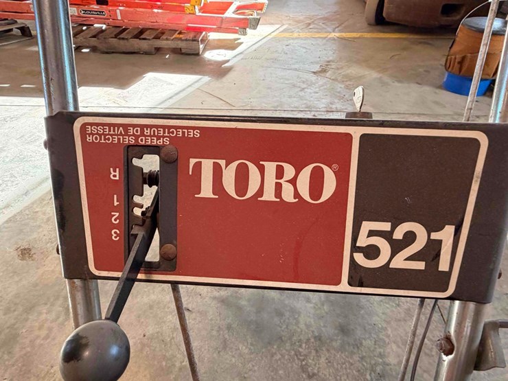 toro-521-snowblower-image-7