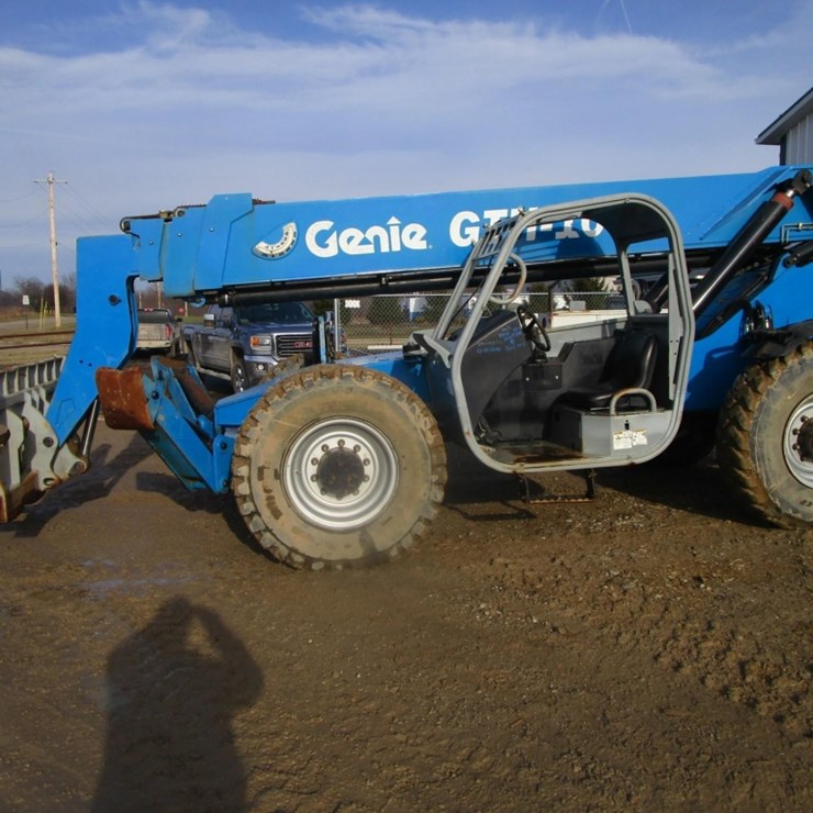 2008 GENIE GTH1056