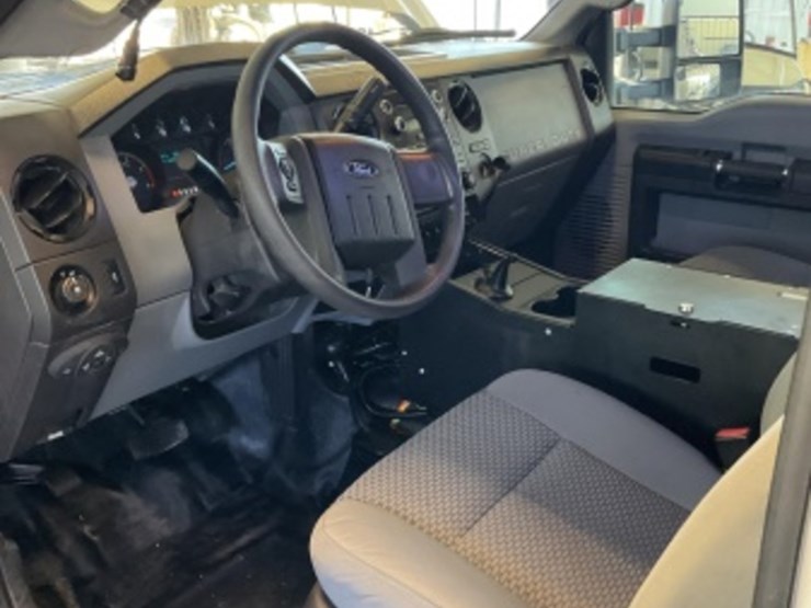 2016-ford-f450-image-25