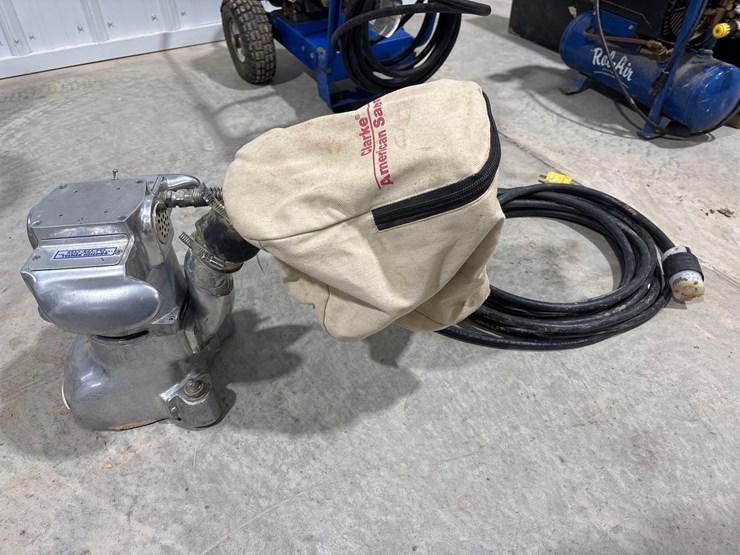 clarke-floor-and-edge-sander-image-5