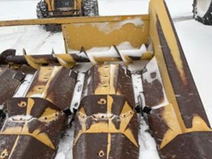 new-holland-974-image-8