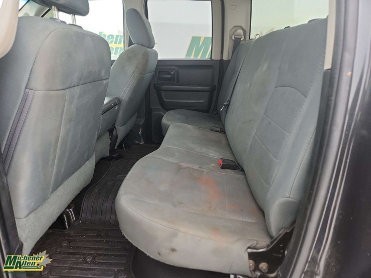 2017-dodge-1500-image-15