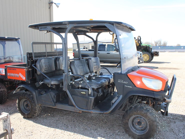 #2305-•-2016-kubota-rtv-image-2