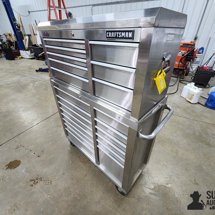 Craftsman Ball Bearing Griplatch Tool Box