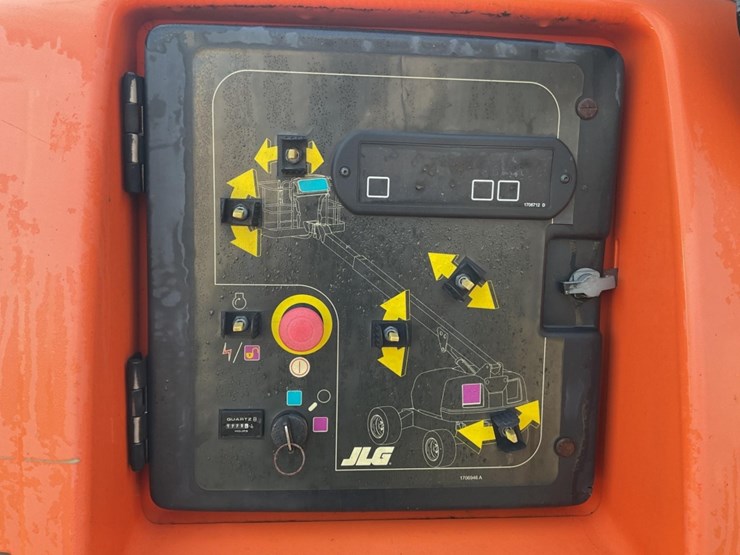 2007-jlg-400s-image-7